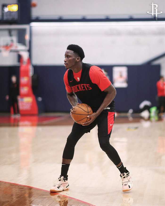 世俱杯官网-火箭队核心球员伤情泄密，球队战绩蒙的简单介绍