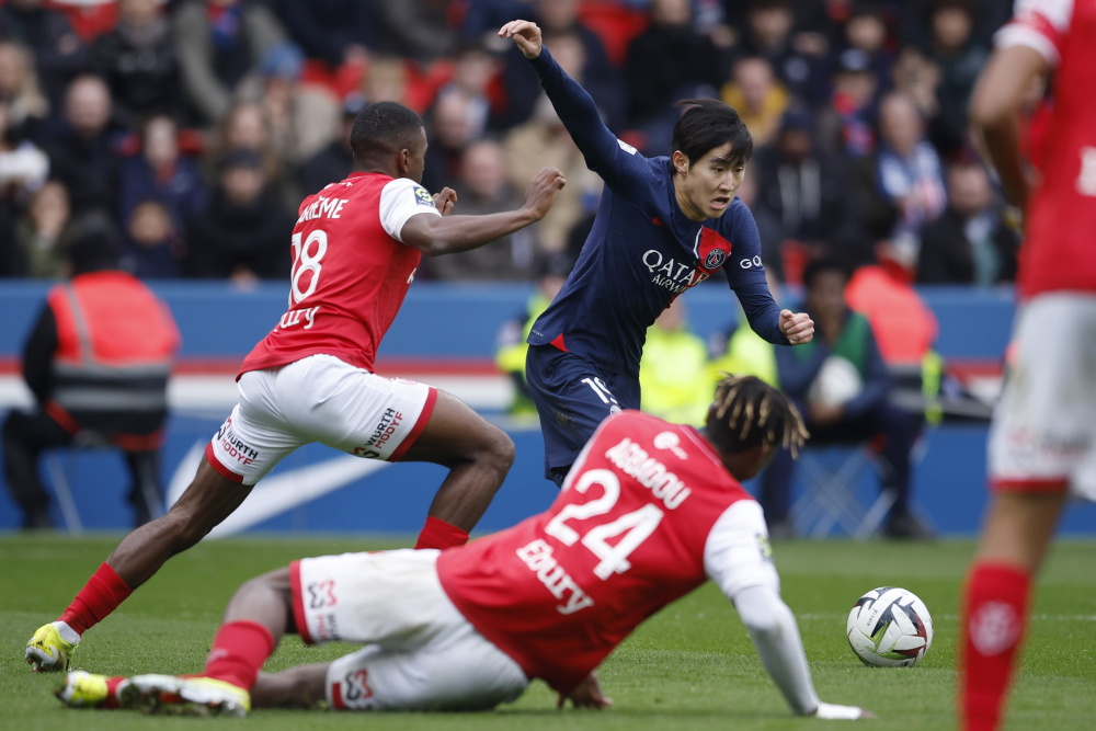 世俱杯决赛-兰斯战平对手，保持不败战绩