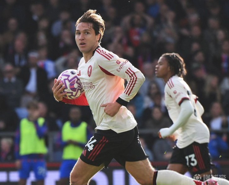 利物浦主力前锋连场进球，展现出色的射手实力