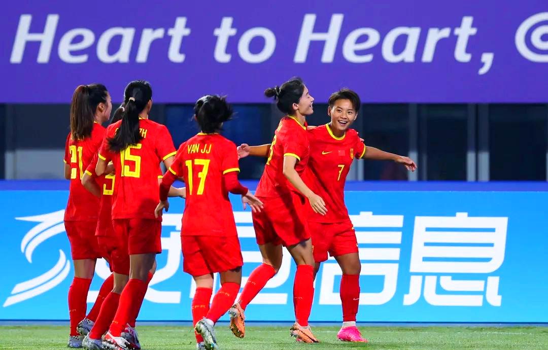 世俱杯直播-女足比赛现场，中国队展现出强大实力的简单介绍
